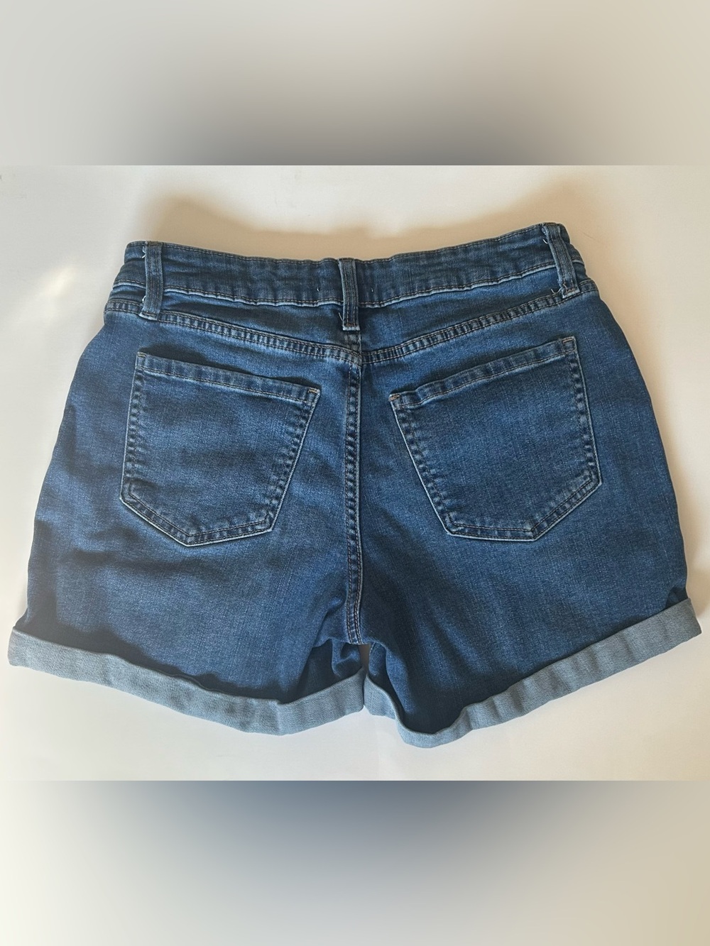 Maurices Blue Rolled Hem Denim Shorts Women’s Size 10 - Picture 4 of 8